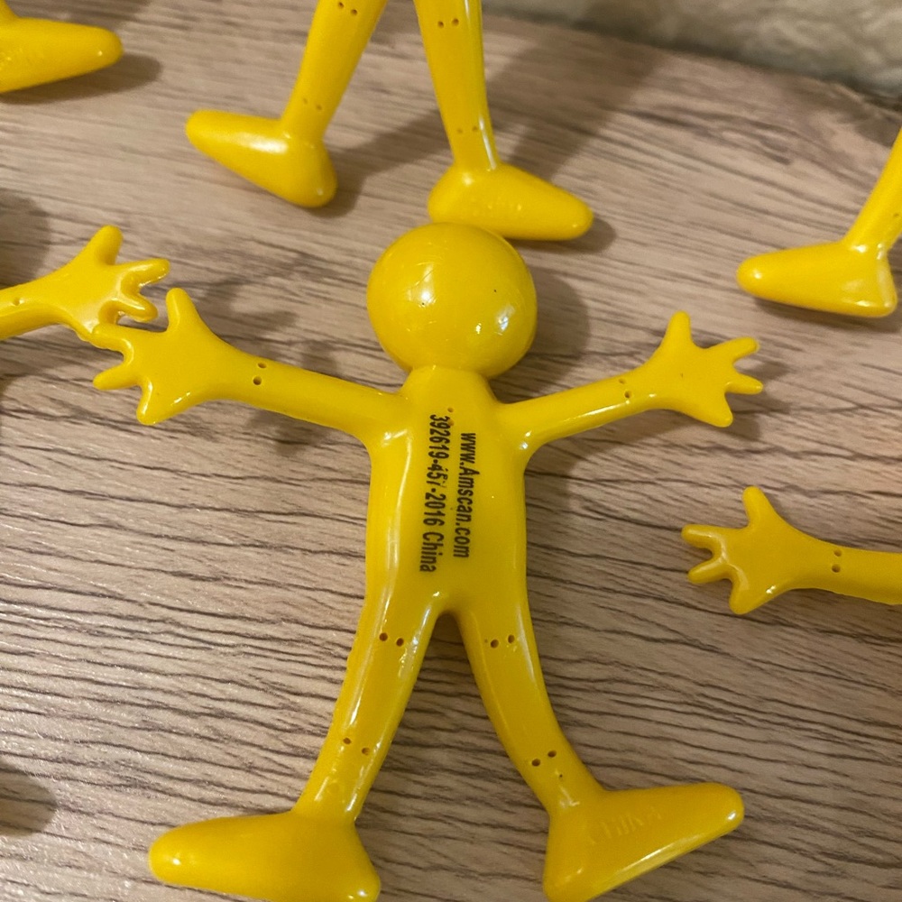 Vintage smiley face yellow rubber toy lot of 12 - Picture 2 of 7